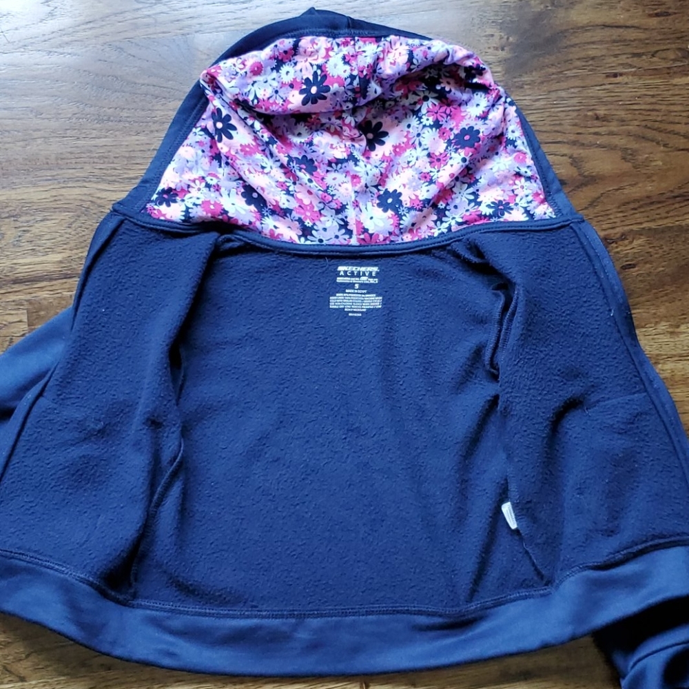 Girls Skechers blue hooded jacket size 5 - Picture 3 of 4